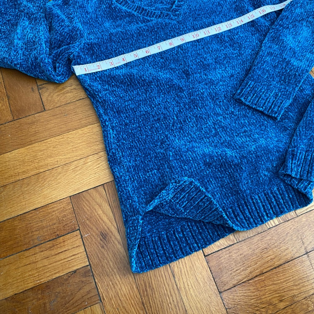 Karen Scott Deep Blue V-Neck Sweater - XS - Picture 8 of 8